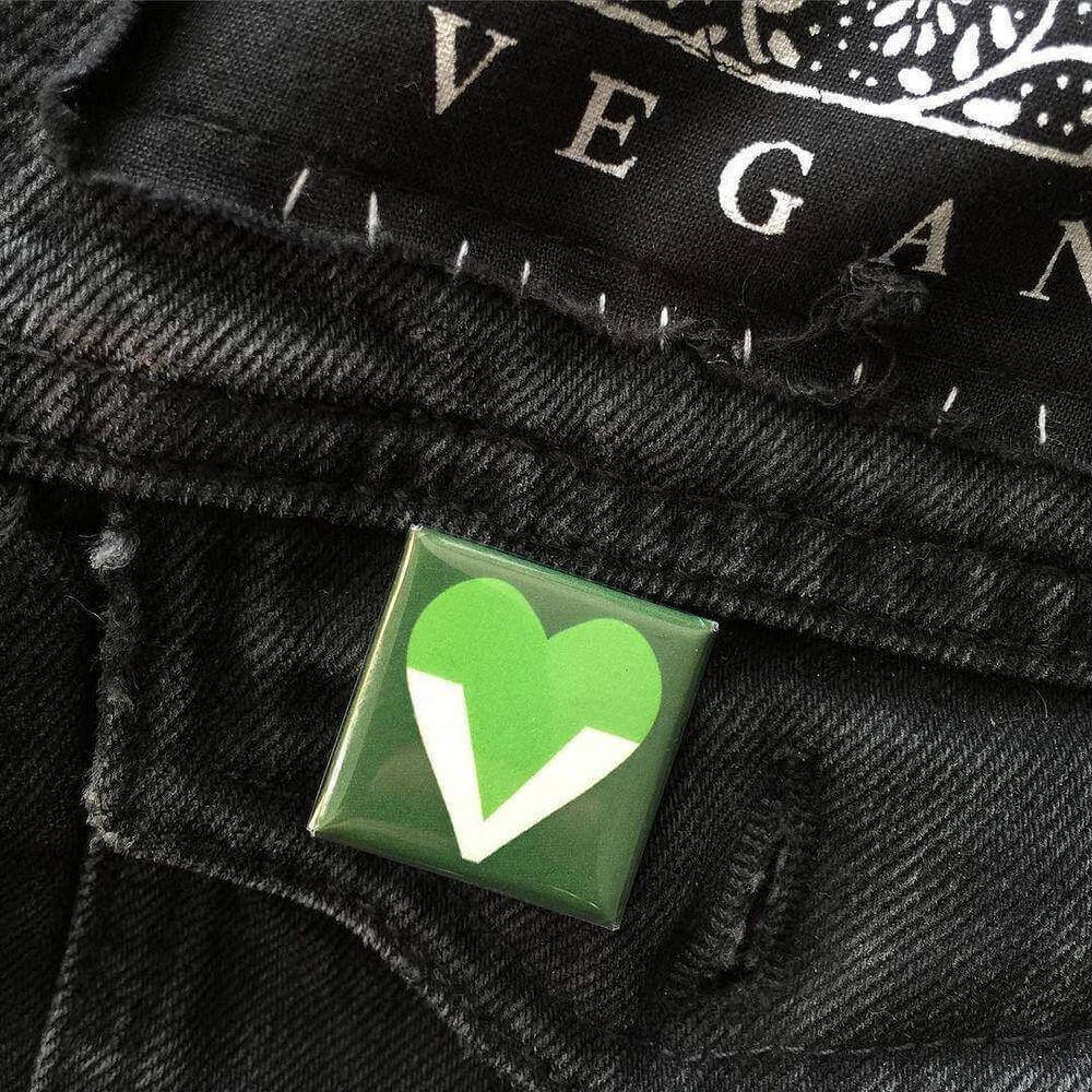 VEGAN SINGLES Square Badge
