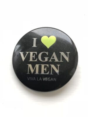 38mm Metallic Badge: I Love Vegan Men