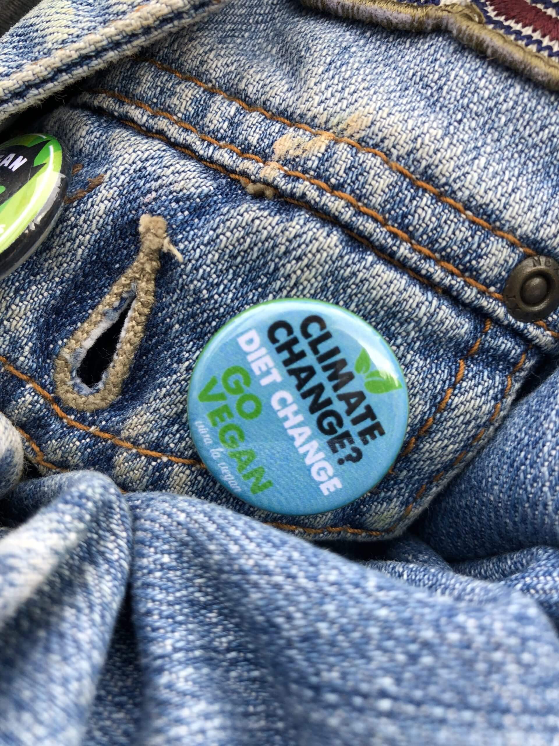 25 mm Statement Badge: Climate Change-Diet Change