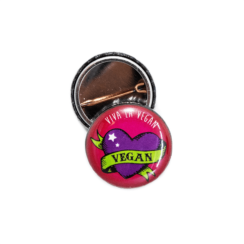 25 mm Statement Badge: Vegan Tattoo Heart